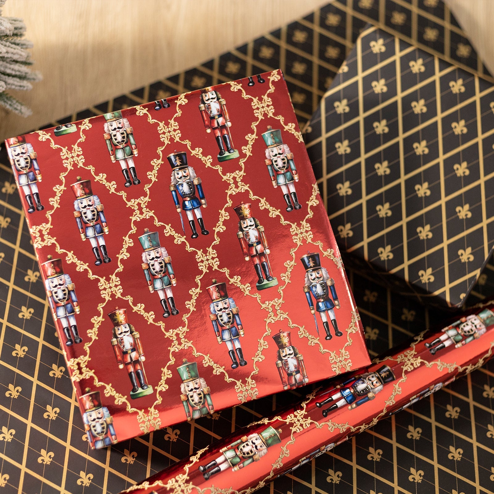 Revamp-Your-Gifts-Master-the-Art-of-Gift-Wrapping-with-Wired-Ribbon LaRibbons and Crafts