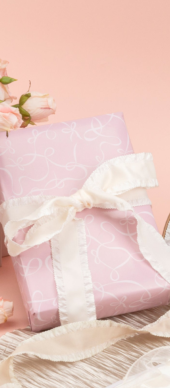 Ruffled-Ribbon LaRibbons and Crafts