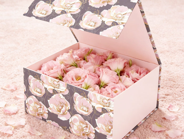 Holiday-Gift-Boxes LaRibbons and Crafts