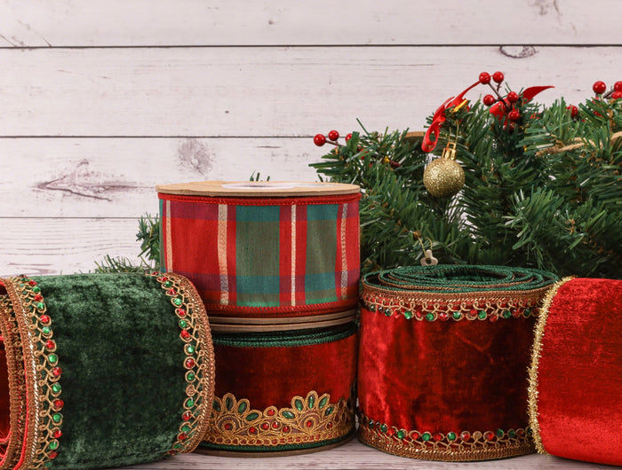 Christmas-Elegance LaRibbons and Crafts