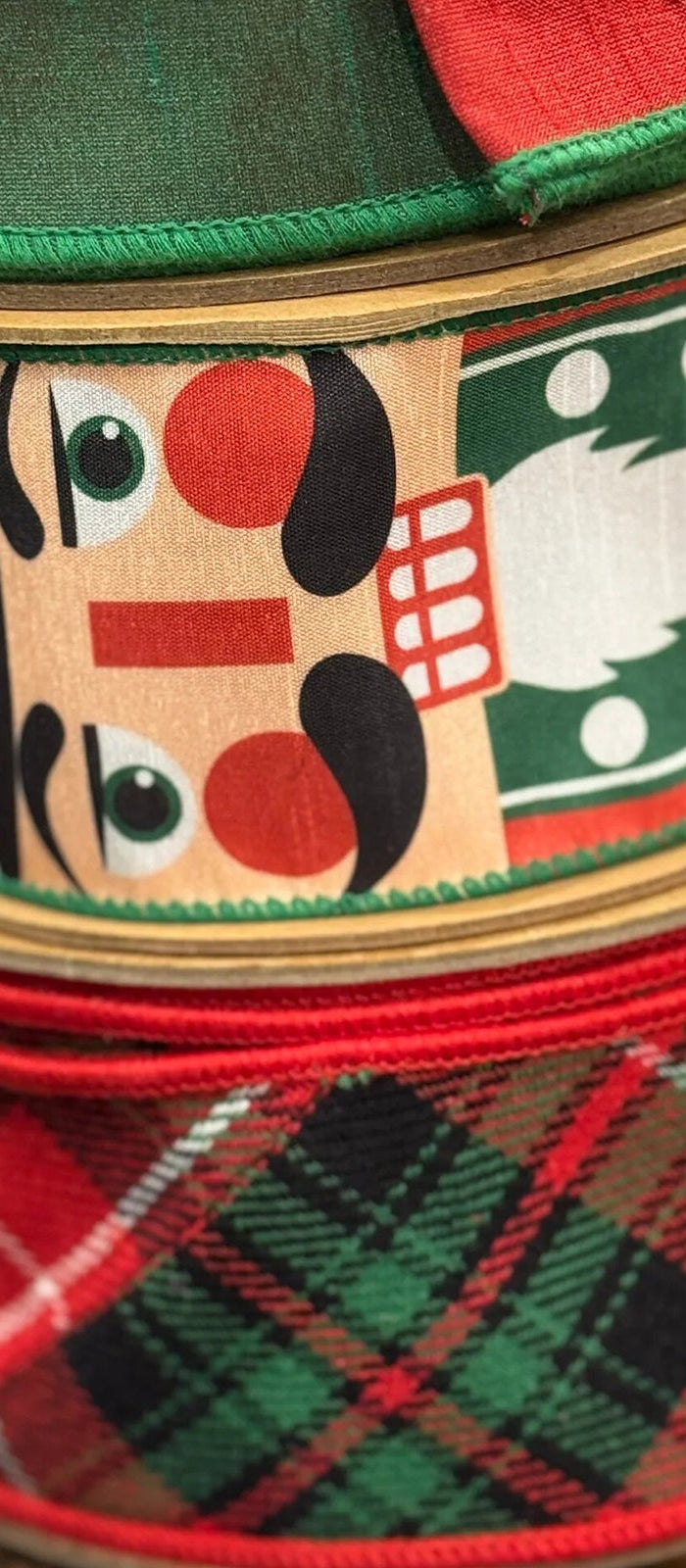 Nutcracker-Fun LaRibbons and Crafts