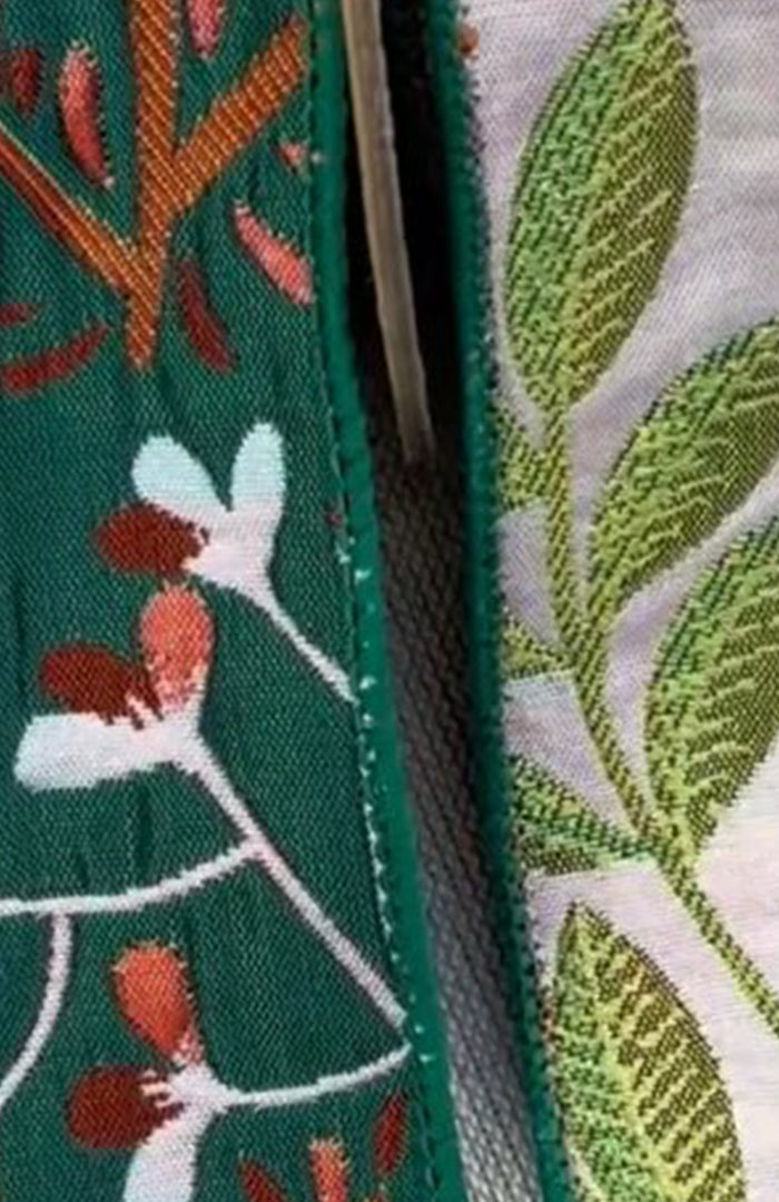 <h1><em>﻿</em><em>Jacquard Ribbon</em></h1>