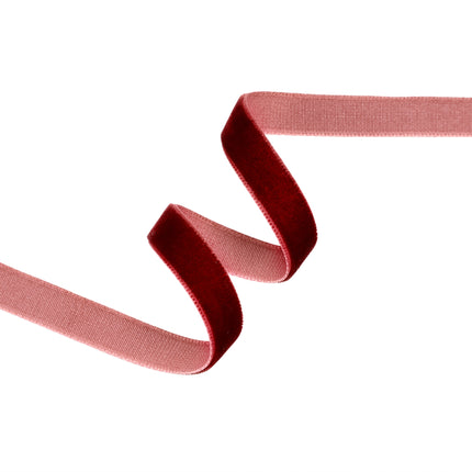 This plush bordeaux red velvet ribbon is ideal for wrapping boxes and styling wedding favor ties, elevating special occasions.