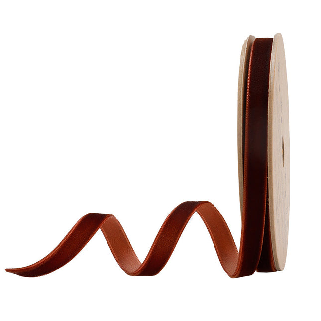 velvet ribbon