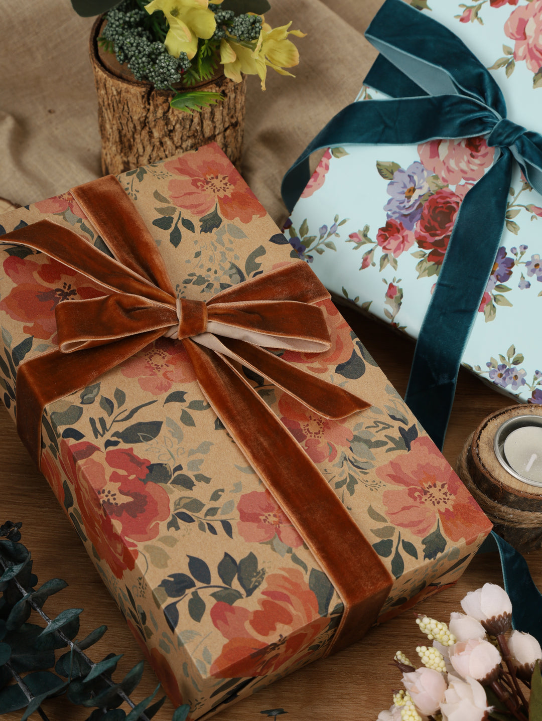 30" x 10' Wrapping Paper Bundle (4-Pack) | Floral Rose Gold Multi