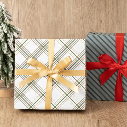 30" x 10' Wrapping Paper Bundle (4-pack) | Holiday Botanical LaRibbons Wholesale