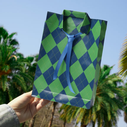 17" X 33' Reversible Wrapping Paper | Golfers w/ Green/Black Plaid