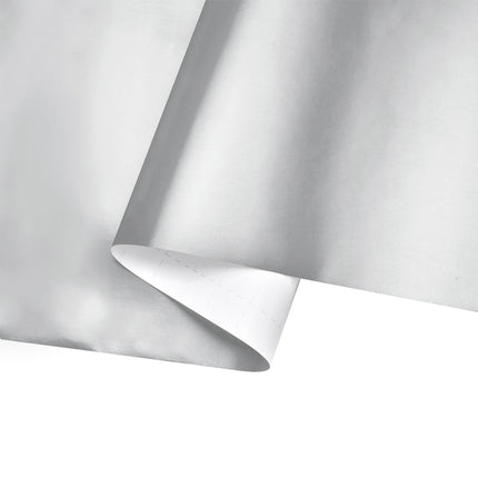 Folded matte silver wrapping paper: smooth, ideal for neat, sophisticated gifts.