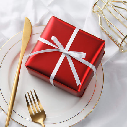 gift wrapping paper
