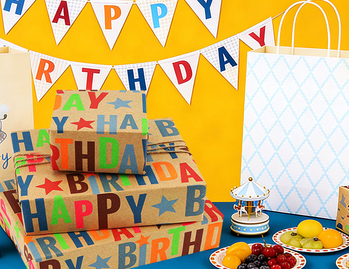 <h1><em>﻿</em><em>Wrapping Paper Bundle</em></h1>